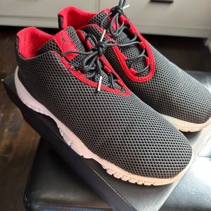 Boys Shoes Size 7Y Air Jordan